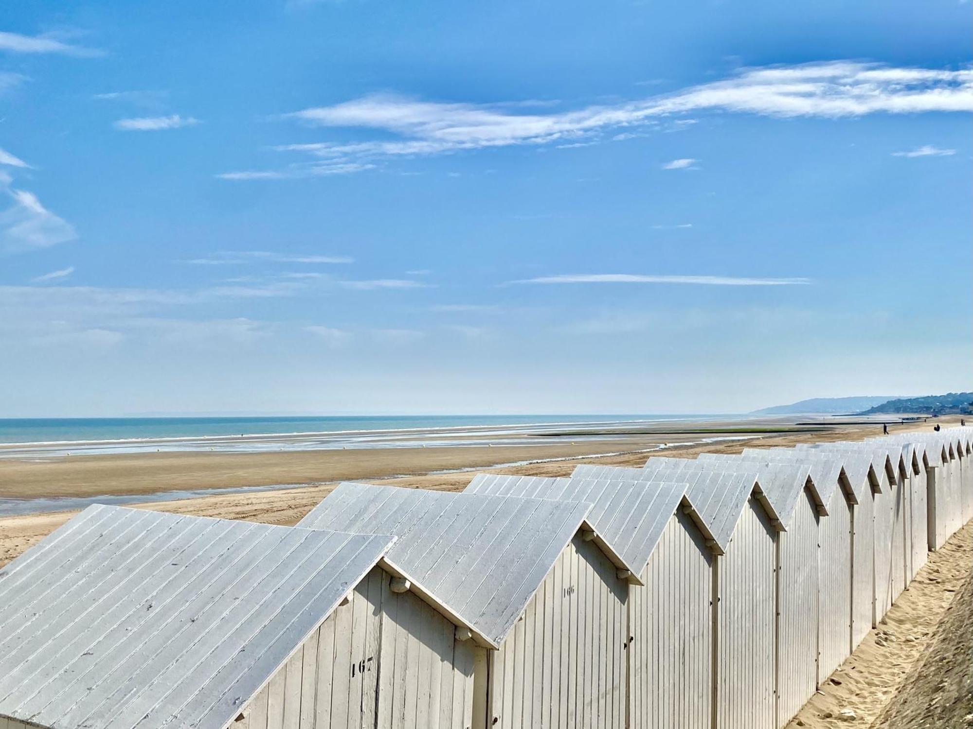 Lesparisnormands - Magnifique Vue Mer - Centre Et Plage Villers-sur-Mer Esterno foto