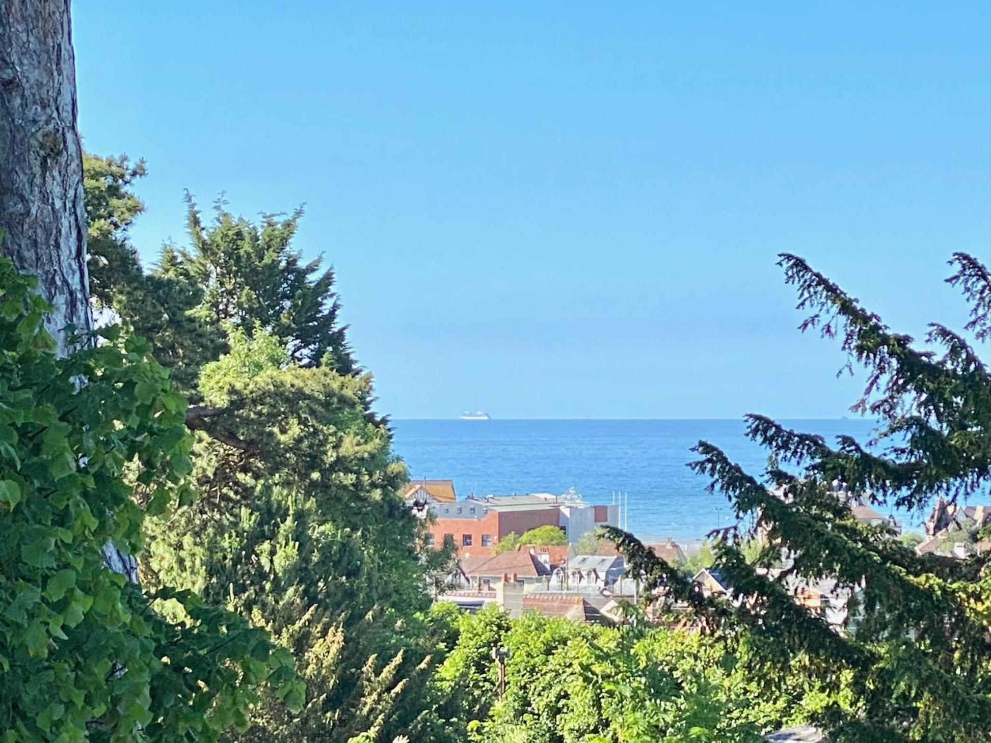 Lesparisnormands - Magnifique Vue Mer - Centre Et Plage Villers-sur-Mer Esterno foto